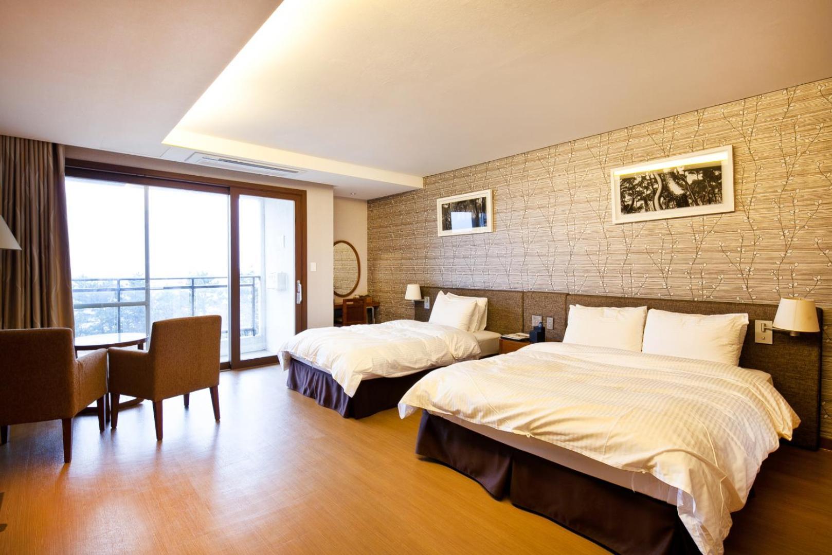 Sono Belle Byeonsan Hotel Buan Bagian luar foto